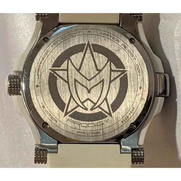 Meister Prodigy Mens Watch White and Silver SS White Rubber Strap PR101 WR 100M main image 7